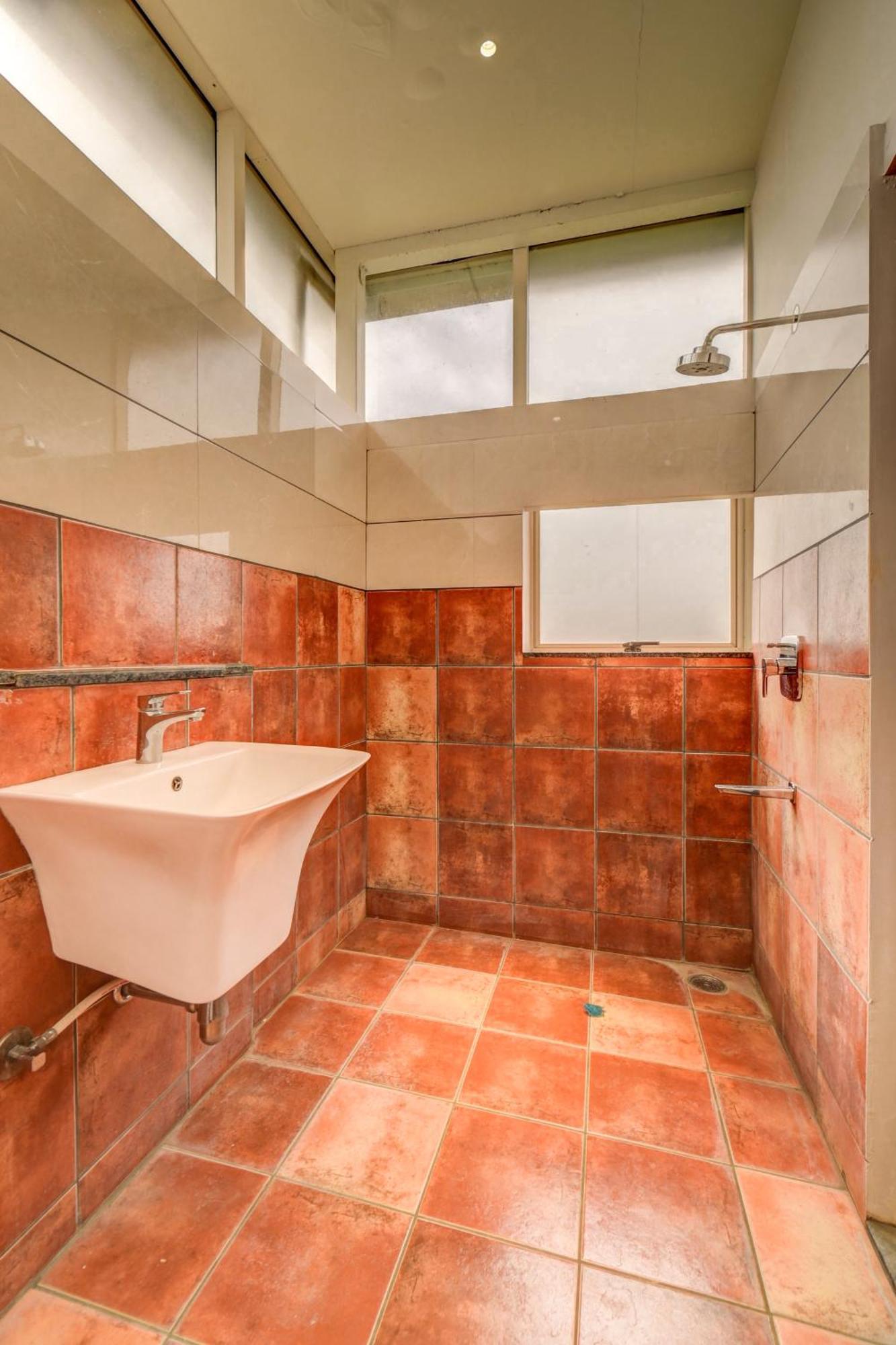 Hotel J N Stay Mysore - 12 Minutes To Mysore Palace Exteriör bild
